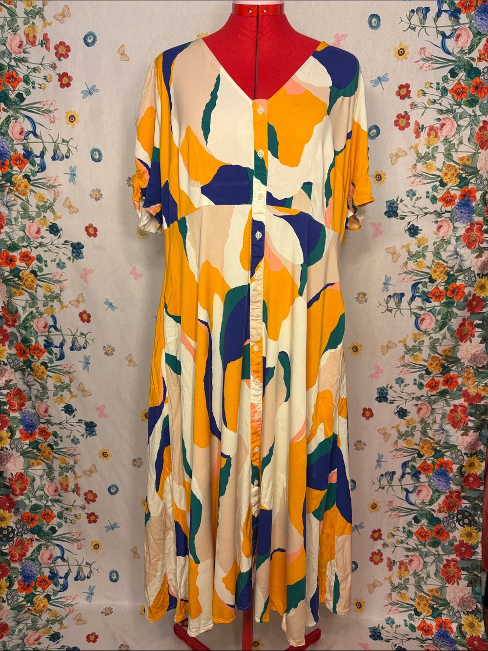 Ava & Viv - Multicolor Abstract V-Neck Button-Front Maxi Dress w/ Pockets! Yay!